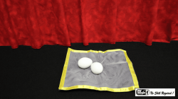 (image for) Ultimate Egg Bag by Mr. Magic - Trick