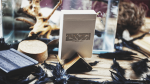 (image for) Limited Edition Plume Knife Playing Card (White)
