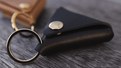 (image for) SansMinds Worker's Collection: Coin Pouch Midnight Black (Half Dollar Size) - Trick