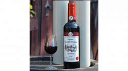 (image for) 13-inch Wine Bottles by Tora Magic - Trick