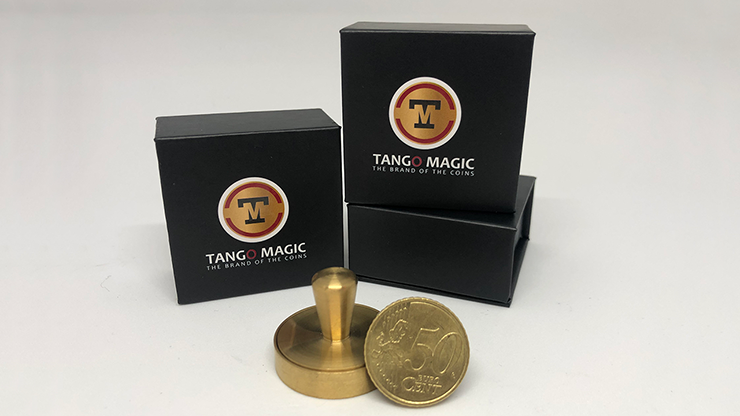 (image for) 50 cents Euro Thru Hand by Tango - Trick (E0057) - Click Image to Close