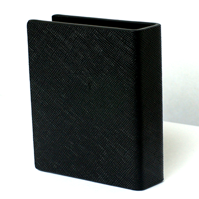 (image for) LN Leather playing card Guard (Black) by LectureNote - Trick - Click Image to Close