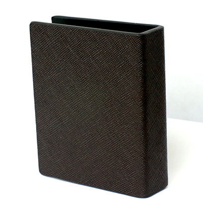 (image for) LN Leather playing card Guard (Brown) by LectureNote - Trick - Click Image to Close