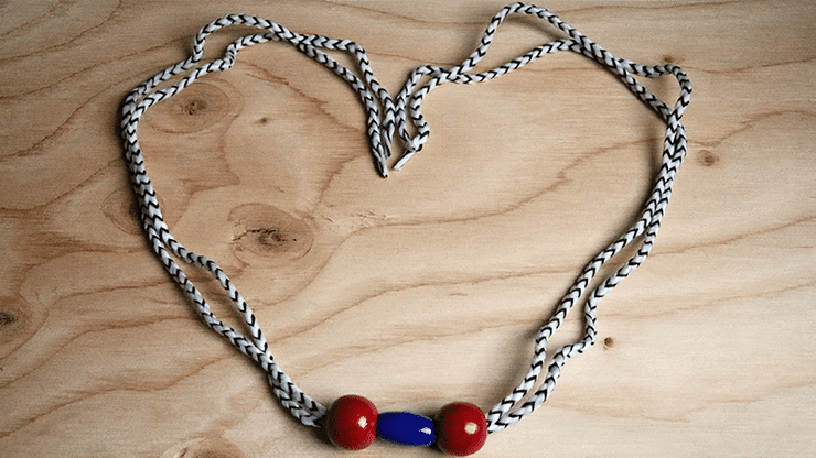 (image for) Grandma's Necklace by Mr. Magic - Trick - Click Image to Close