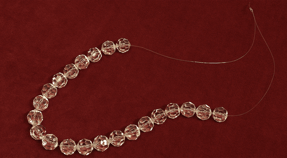 (image for) Cut and Restored Necklace by Kent Mortimer - Trick