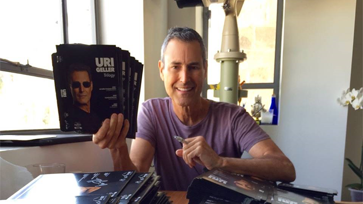 (image for) Uri Geller Trilogy (Standard) by Uri Geller and Masters of Magic - DVD - Click Image to Close