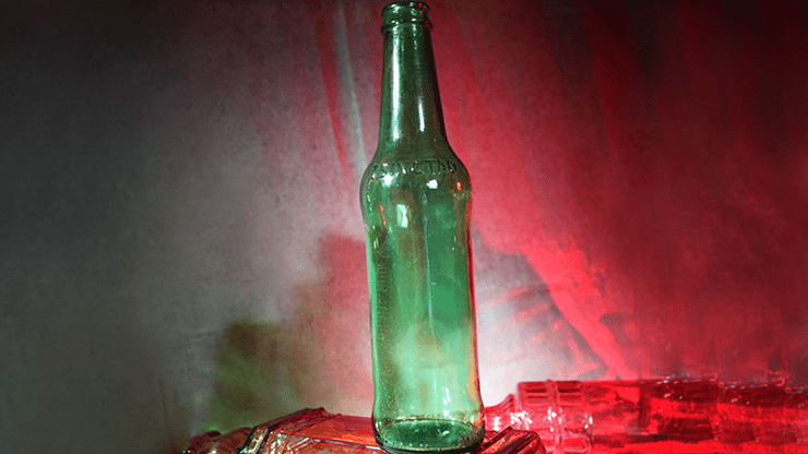 (image for) Shattering Bottle (Gimmick and Online Instructions) - Click Image to Close