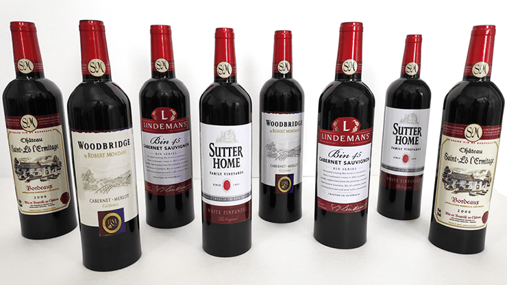 (image for) Luxury Multiplying Wine Bottles by Tora Magic - Trick - Click Image to Close