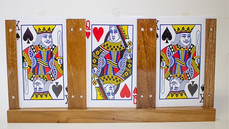 (image for) Hopping Queen wooden by Uday - Trick - Click Image to Close