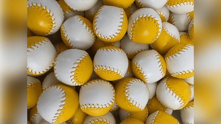 (image for) Set of 4 Leather Balls for Cups and Balls (Yellow and White) by Leo Smetsers - Trick - Click Image to Close