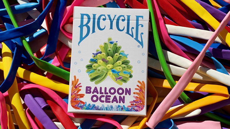 (image for) Bicycle Balloon Stripper (Ocean) Playing Cards - Click Image to Close