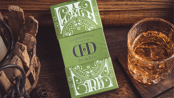 (image for) Smoke & Mirrors V8, Green (Deluxe) Edition Playing Cards by Dan & Dave - Click Image to Close