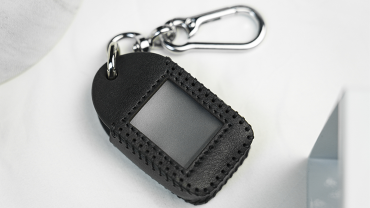 (image for) Palm Peeker Keychain Case by PITATA MAGIC - Trick - Click Image to Close
