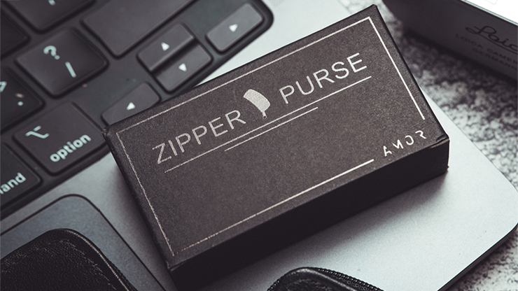 (image for) Zipper Coin Purse by Amor Magic - Click Image to Close