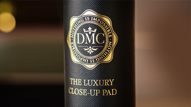 (image for) The DMC Luxury Close-Up Pad