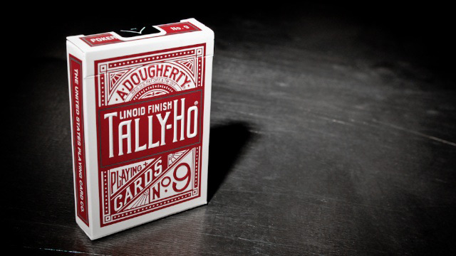 (image for) Tally-Ho Circle Back Titanium Edition (Crimson Red) Playing Cards - Click Image to Close